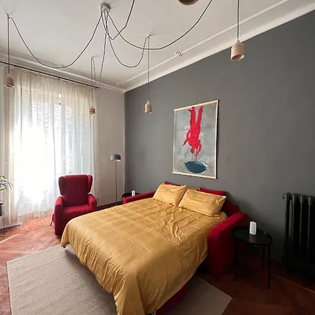 Elegante E Accogliente A Апартаменты Турин