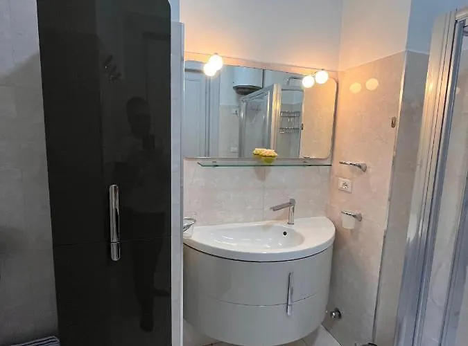 아파트 Elegante E Accogliente A *