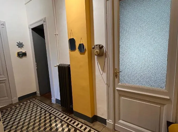 아파트 Elegante E Accogliente A *