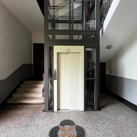 شقة Elegante E Accogliente A